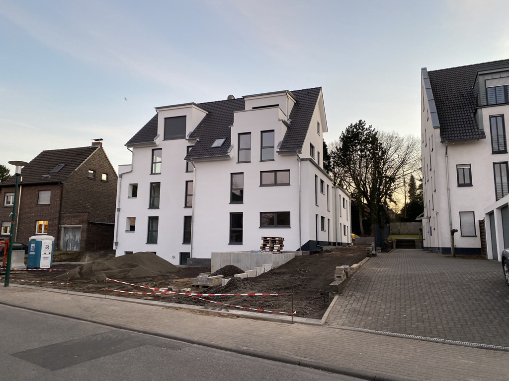 VAGO Immobilien GmbH - Köln/Hürth, Viventium 21, moderne und elegante Architektur kombiniert mit großzügigen Grundrissen, 11 Wohnungen